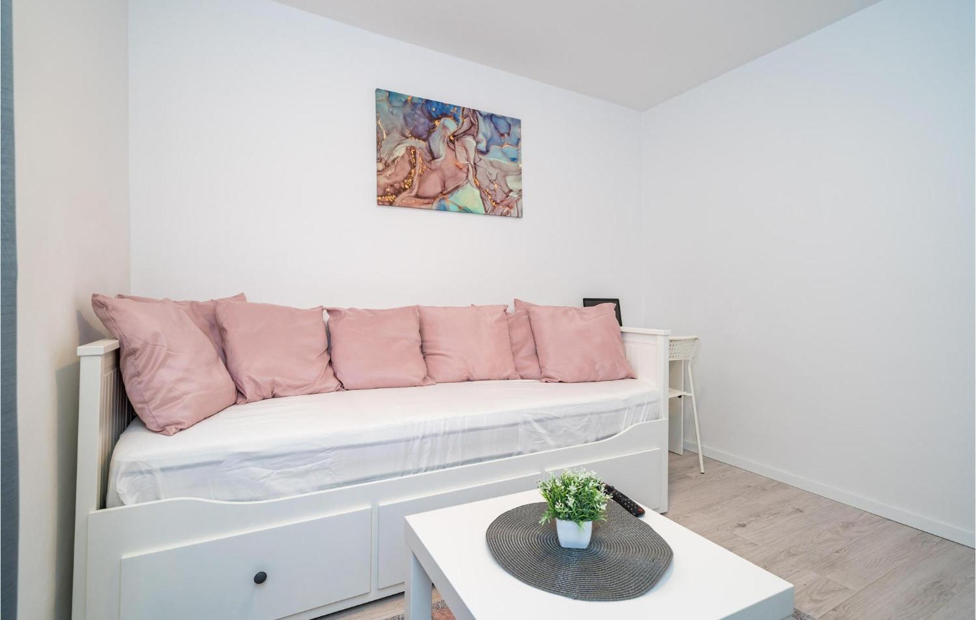 Nice Apartment In Dubrovnik With Kitchen 外观 照片